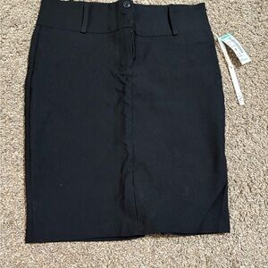Papaya Black Pencil Skirt Button Fly Pockets Work Career Size M